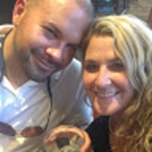 Meet your Posher, Danielle - Picture 1 of 1